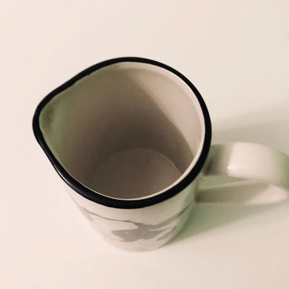 Vtg  Arthur Wood Cow Milk Pitcher Small Ceramic 5.5 Inch Tall England - Picture 7 of 12